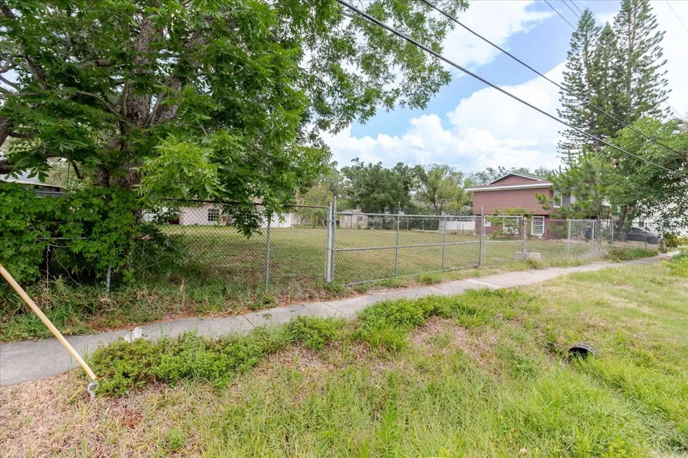 7208 S SHERRILL Tampa, FL 33616