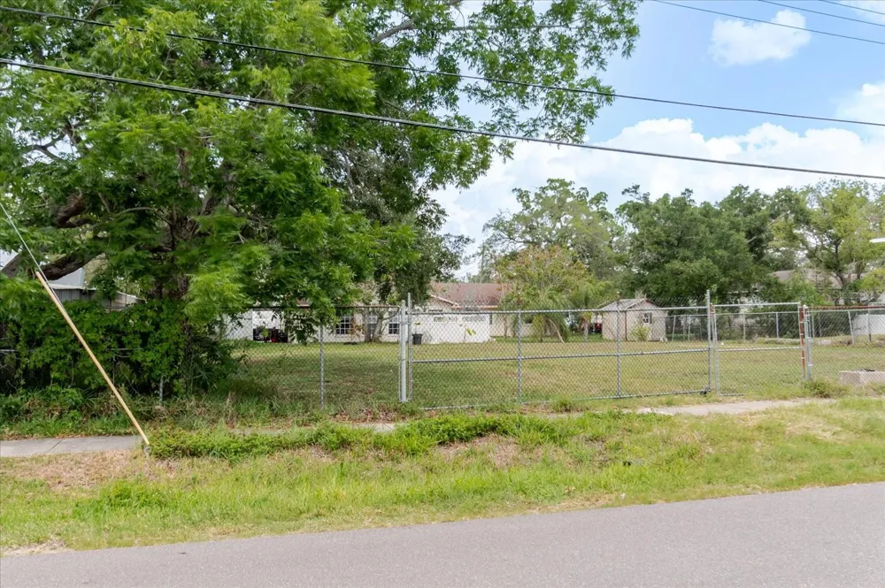 7208 S SHERRILL Tampa, FL 33616