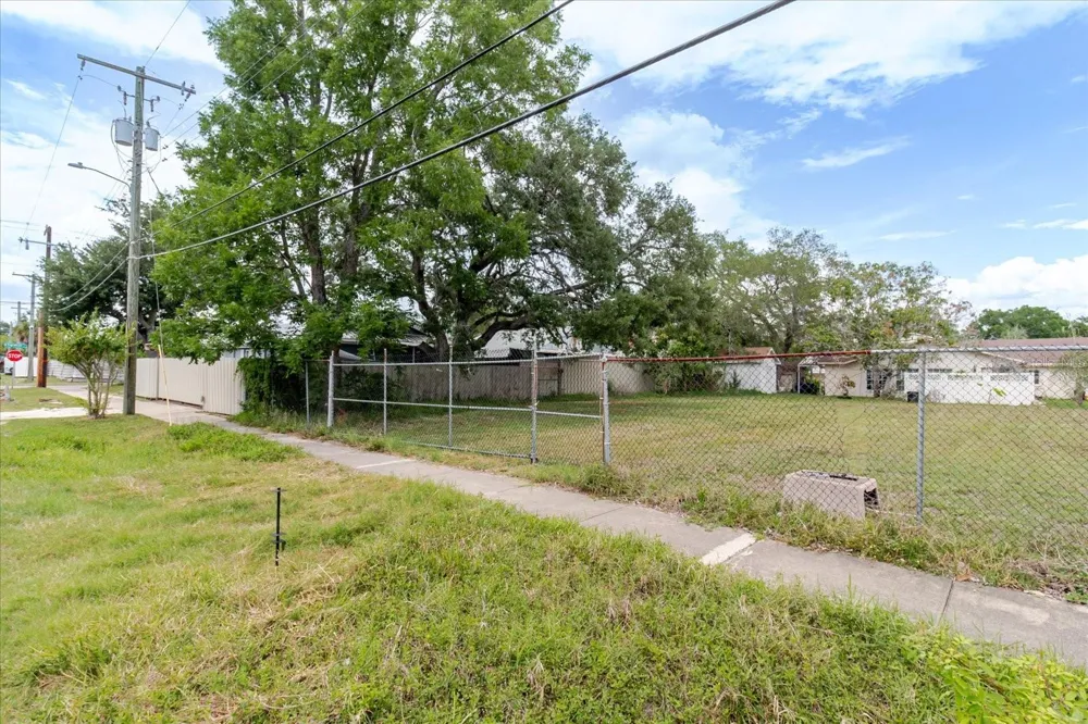 7208 S SHERRILL Tampa, FL 33616