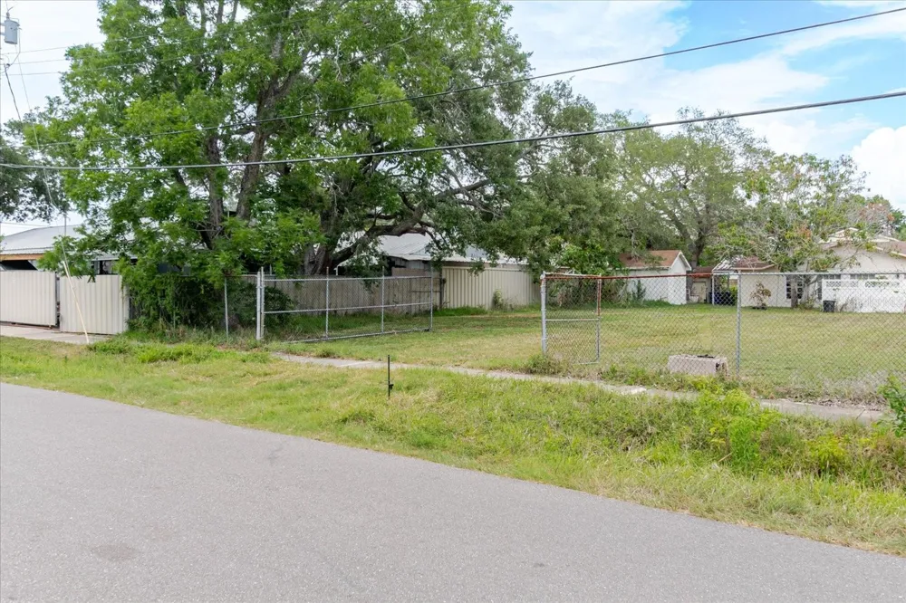7208 S SHERRILL Tampa, FL 33616