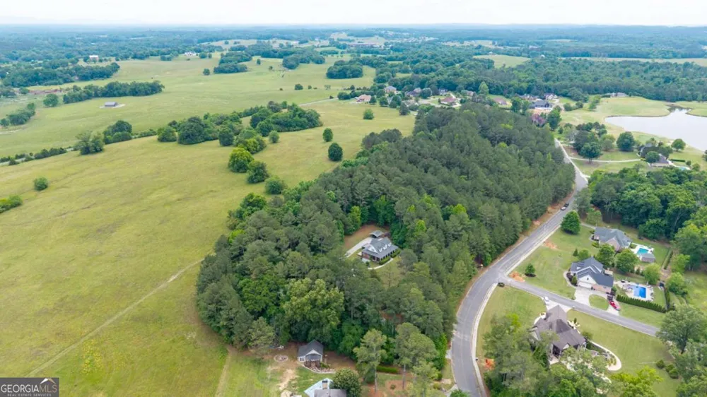 337 Fields Ferry DR NE Calhoun, GA 30701