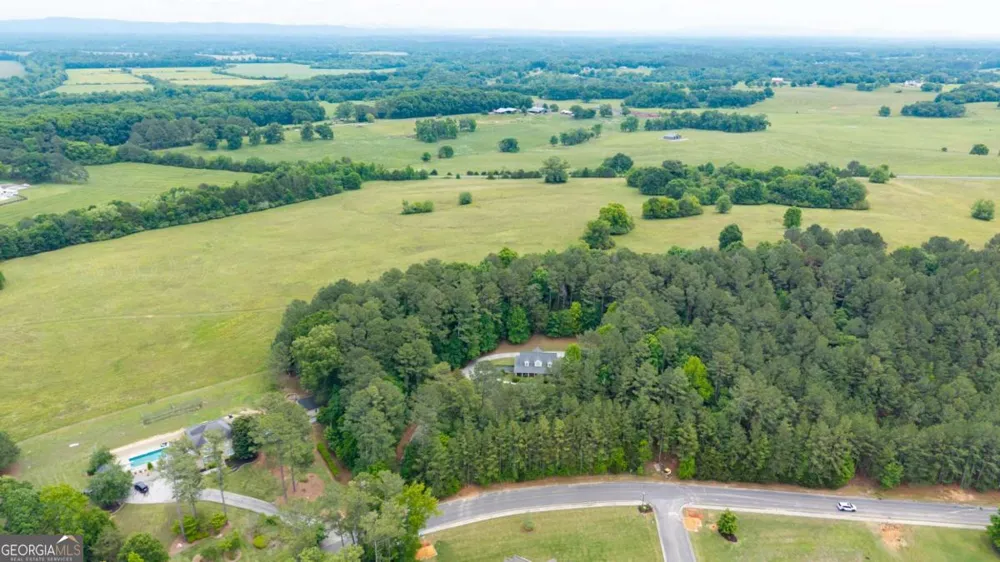337 Fields Ferry DR NE Calhoun, GA 30701
