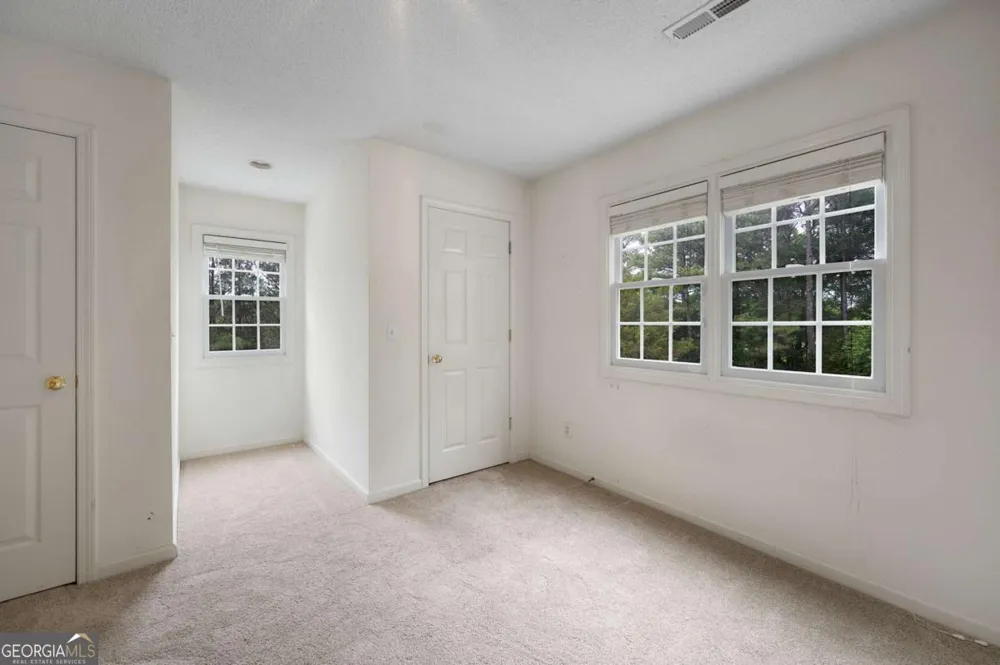 337 Fields Ferry DR NE Calhoun, GA 30701