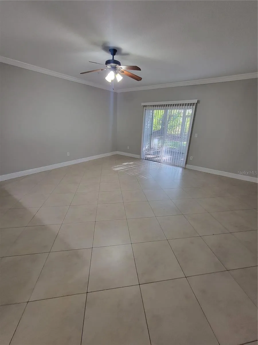 3717 S LAKE ORLANDO PARKWAY #7 Orlando, FL 32808