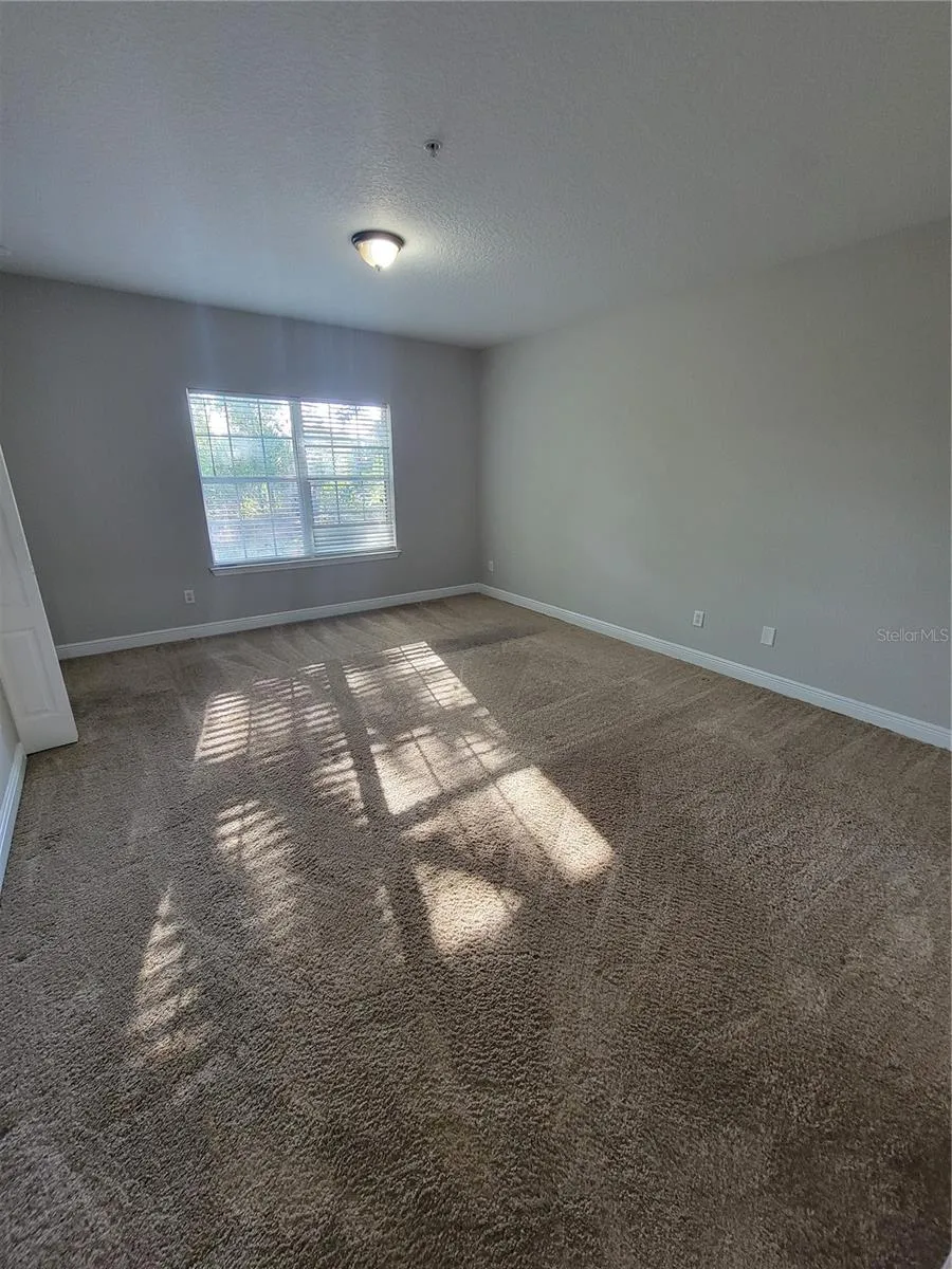 3717 S LAKE ORLANDO PARKWAY #7 Orlando, FL 32808
