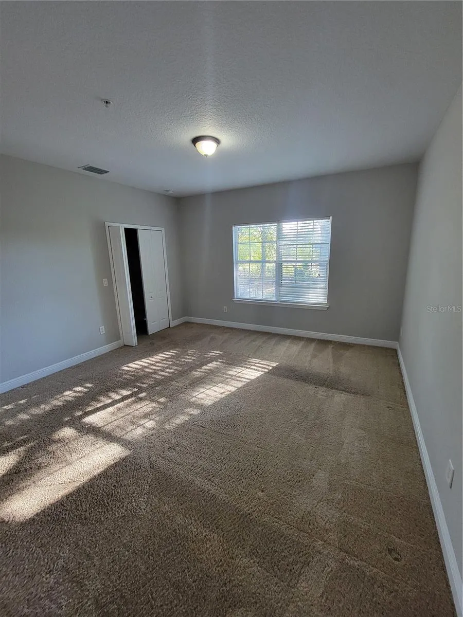 3717 S LAKE ORLANDO PARKWAY #7 Orlando, FL 32808