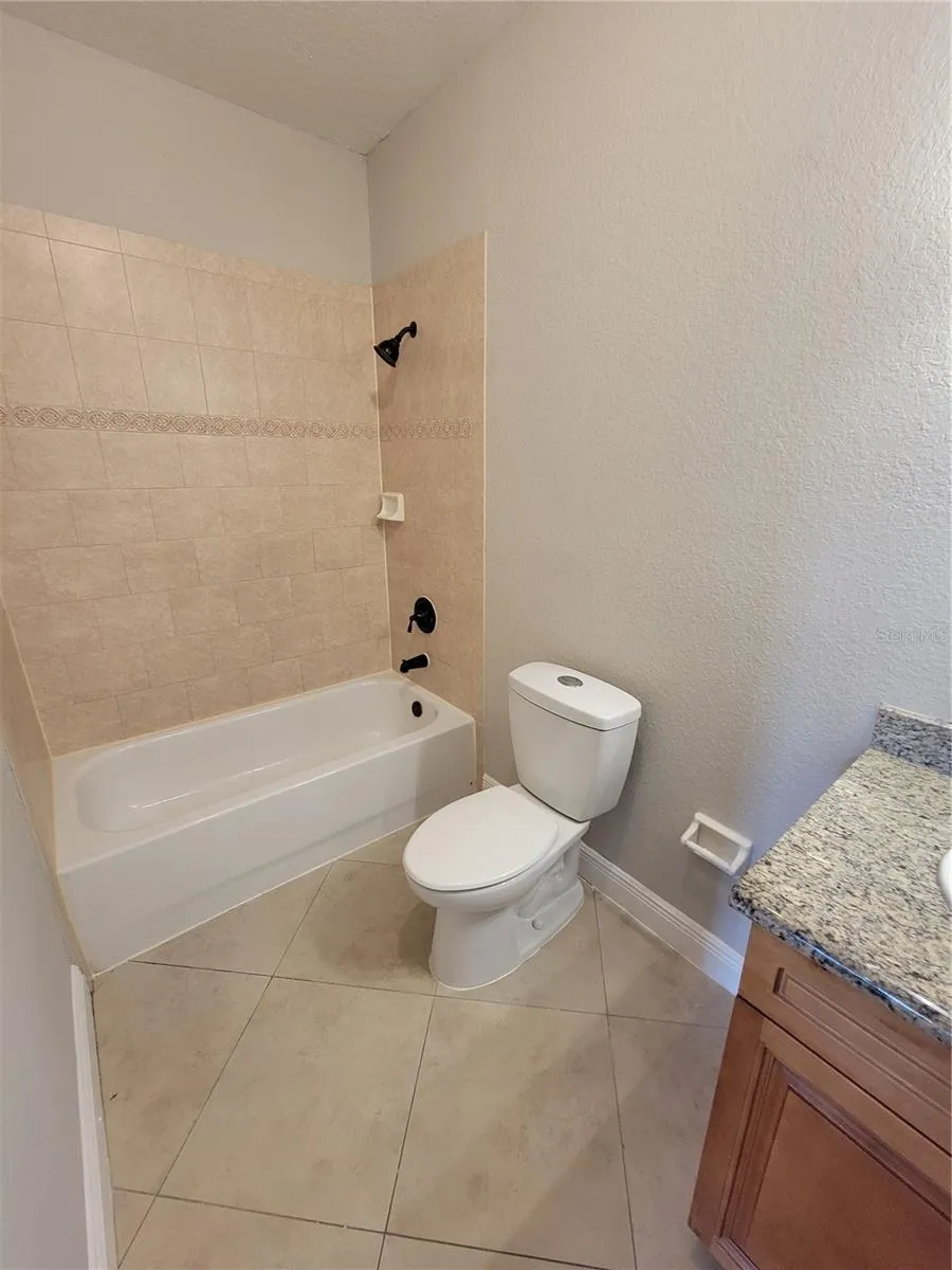 3717 S LAKE ORLANDO PARKWAY #7 Orlando, FL 32808