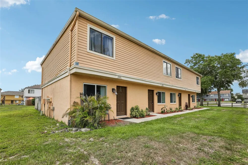 12057 TIFT CIRCLE Orlando, FL 32826