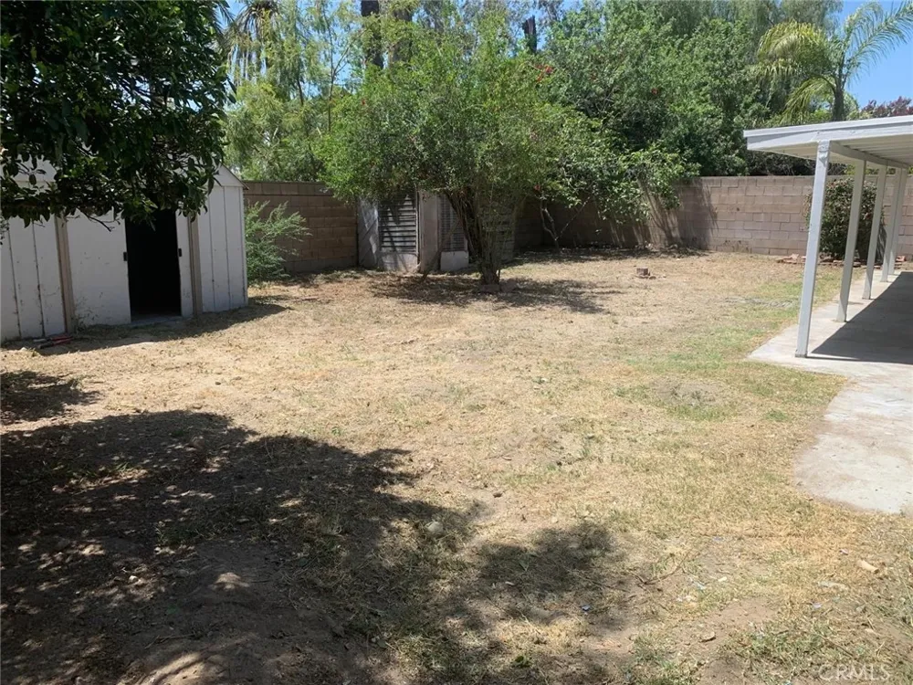 1855 W 13th San Bernardino, CA 92411