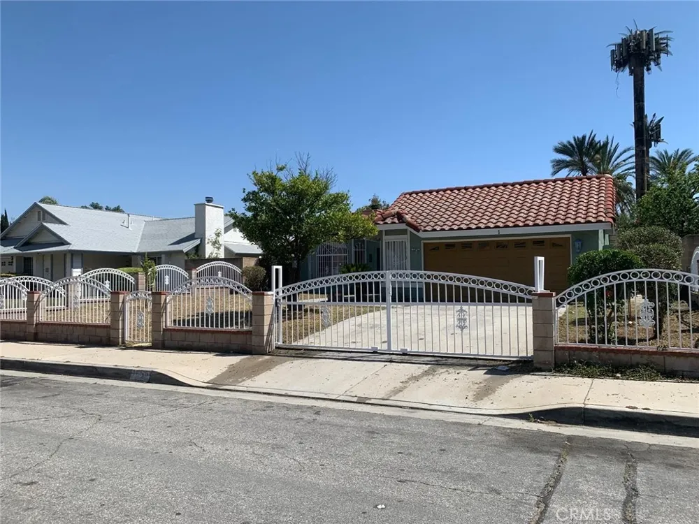1855 W 13th San Bernardino, CA 92411