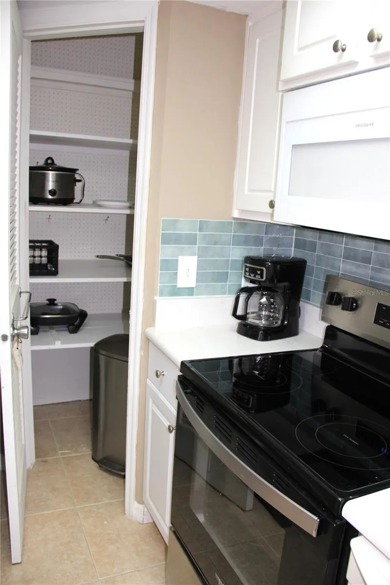 4158 TAMIAMI TRAIL #B6 Port Charlotte, FL 33952
