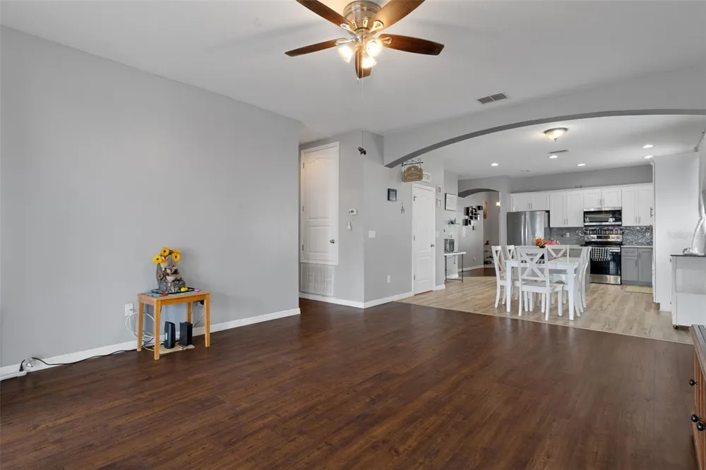 8483 PINETOP RIDGE LANE Brooksville, FL 34613