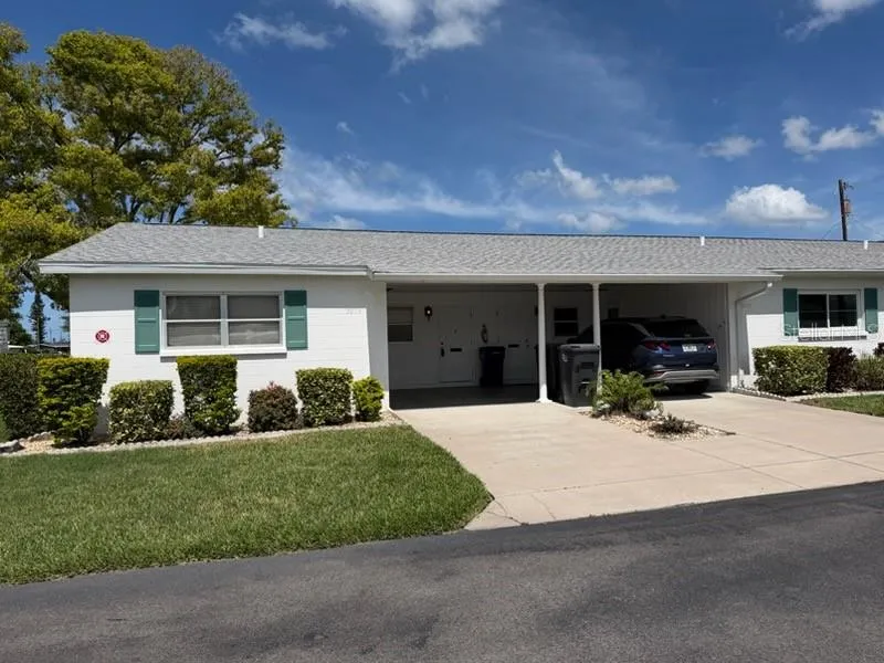 5973 HIBISCUS DRIVE Bradenton, FL 34207