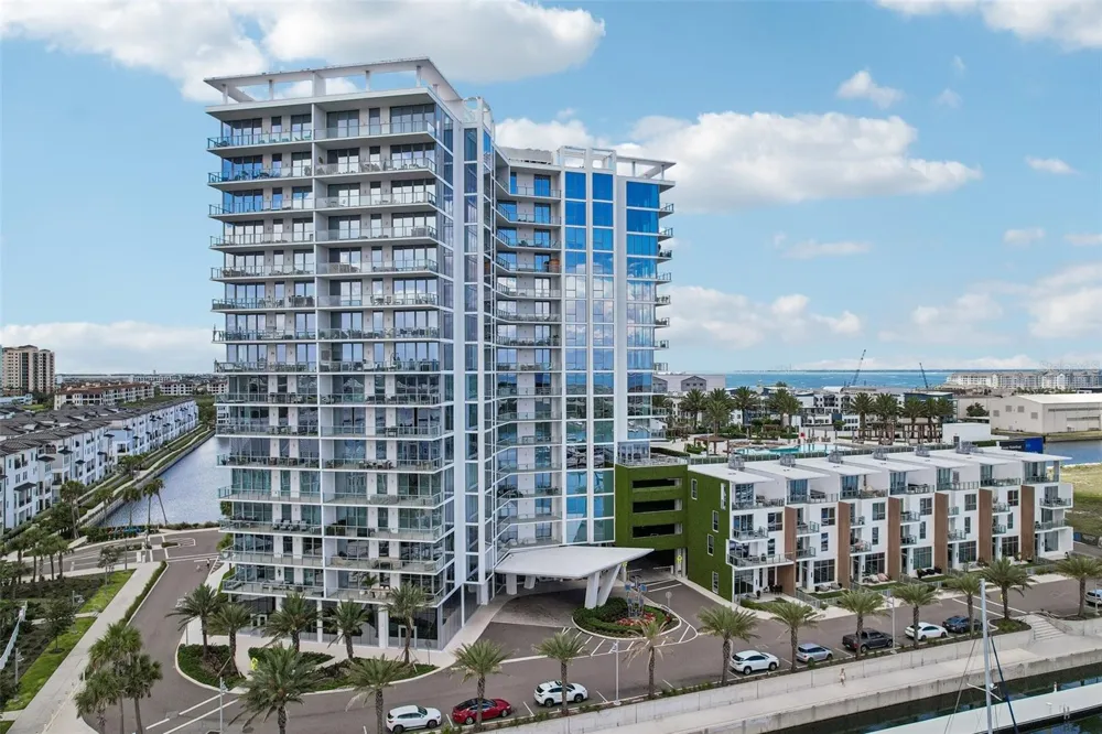 5120 MARINA WAY #7703 Tampa, FL 33611
