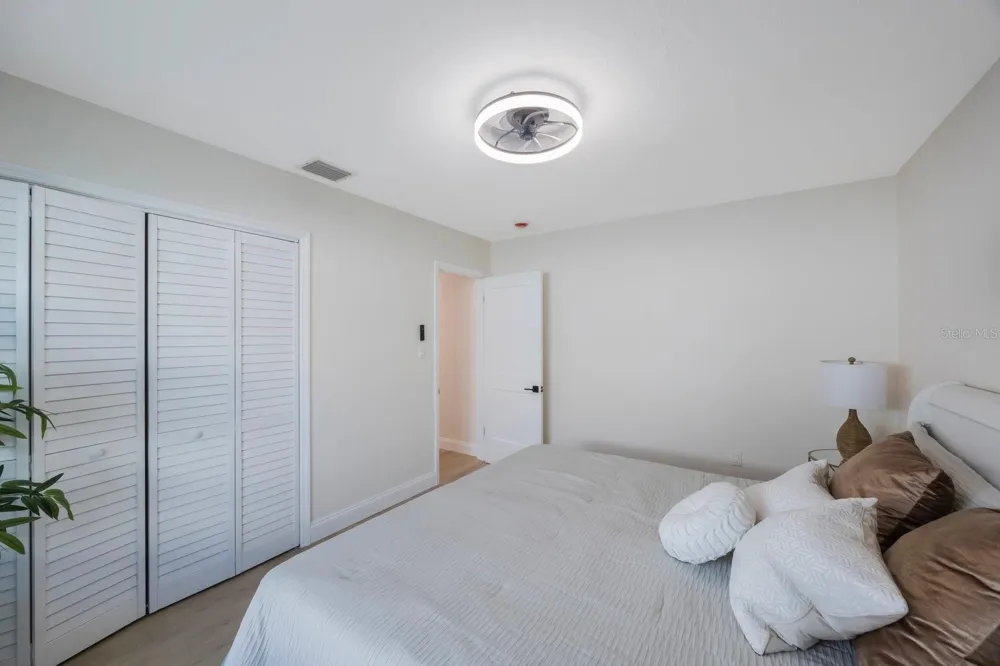 280 41ST AVENUE St Pete Beach, FL 33706