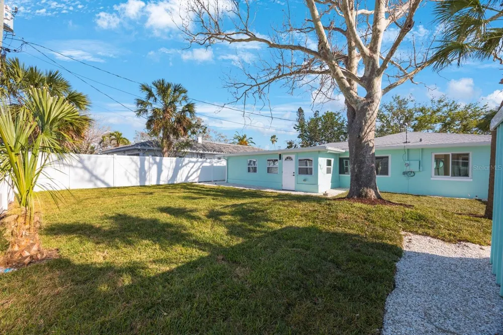 280 41ST AVENUE St Pete Beach, FL 33706