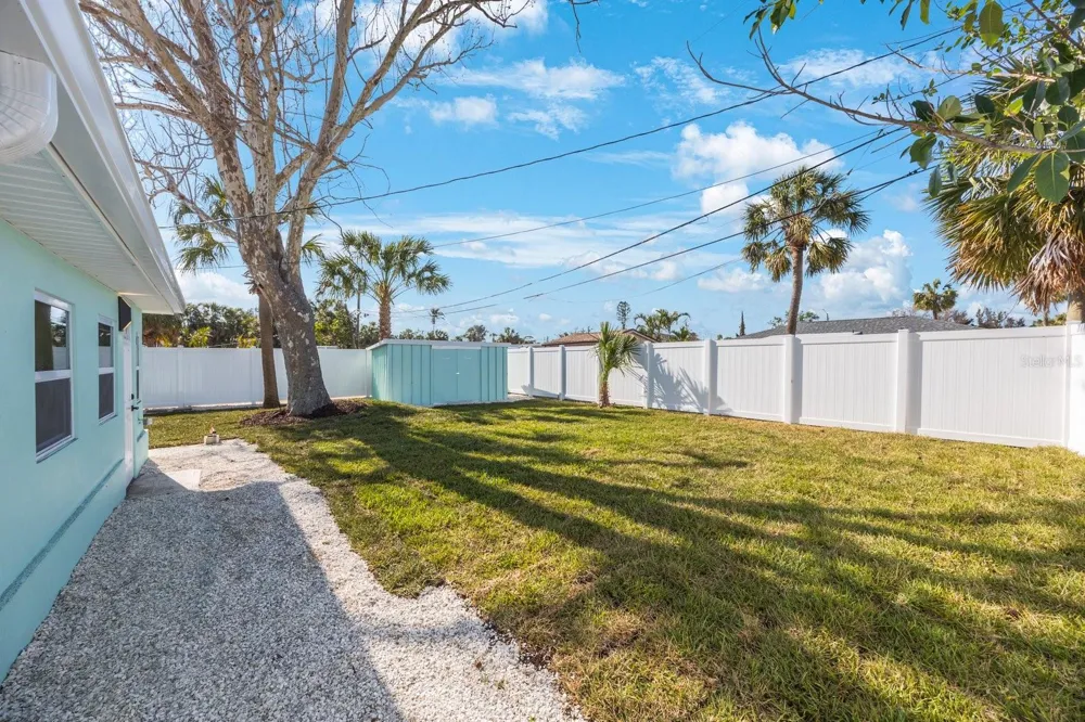 280 41ST AVENUE St Pete Beach, FL 33706
