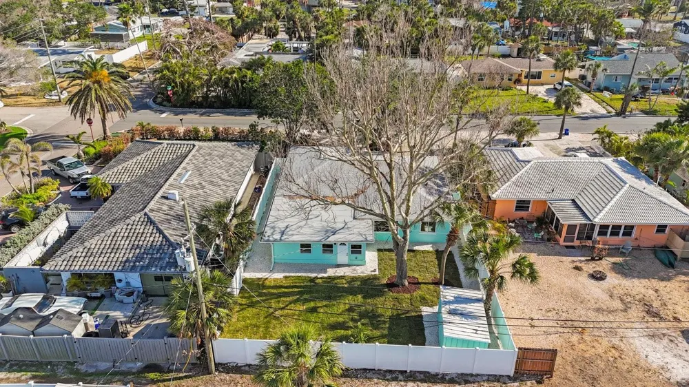 280 41ST AVENUE St Pete Beach, FL 33706