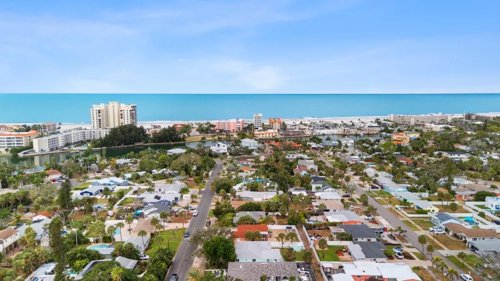 280 41ST AVENUE St Pete Beach, FL 33706