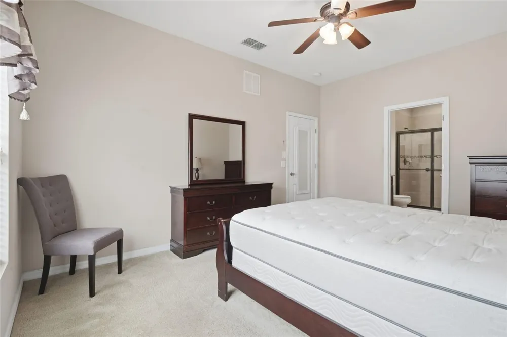 556 JUNIPER SPRINGS DRIVE Groveland, FL 34736