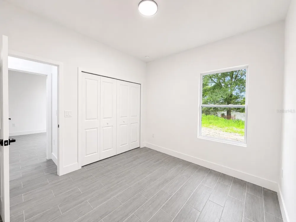 881 W WISCONSIN AVENUE Orange City, FL 32763