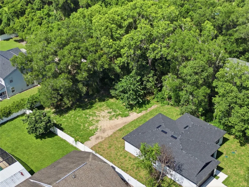 881 W WISCONSIN AVENUE Orange City, FL 32763