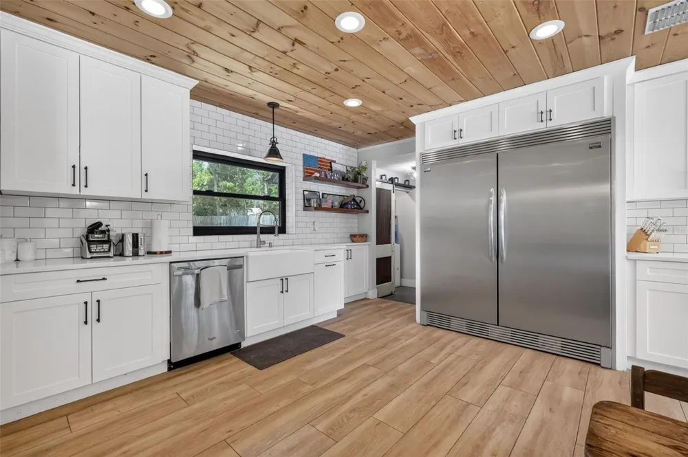 32589 OKALOOSA TRAIL Sorrento, FL 32776