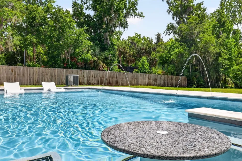 32589 OKALOOSA TRAIL Sorrento, FL 32776