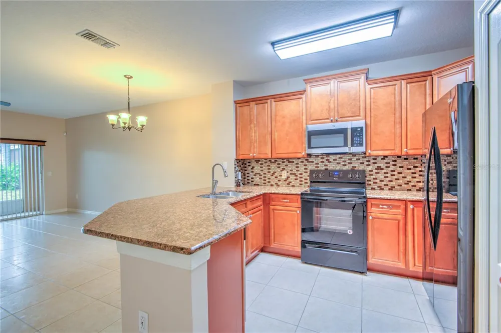 282 BEXLEY DRIVE Davenport, FL 33897