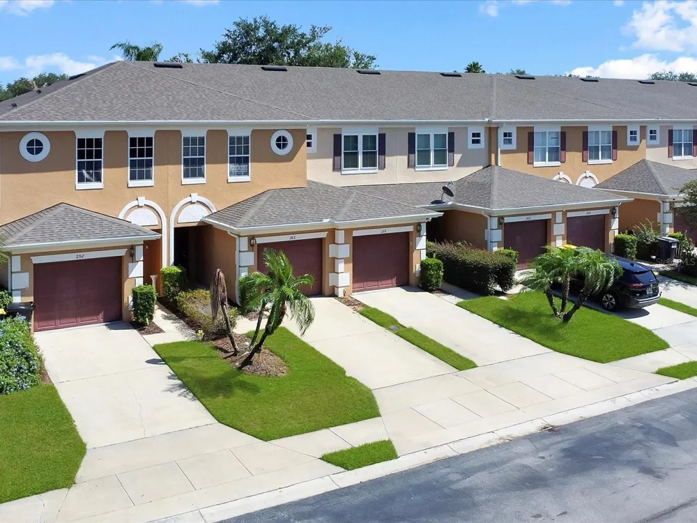 282 BEXLEY DRIVE Davenport, FL 33897