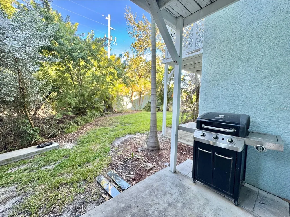 603 GARLAND CIRCLE Indian Rocks Beach, FL 33785