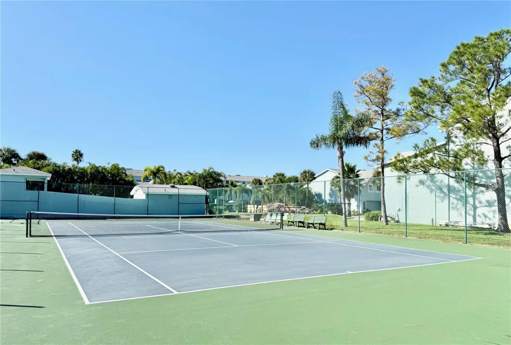603 GARLAND CIRCLE Indian Rocks Beach, FL 33785