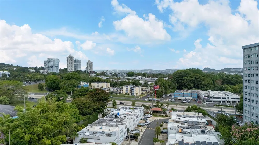 B-14 CALLE SEVILLA BILTMORE Guaynabo, PR 00966
