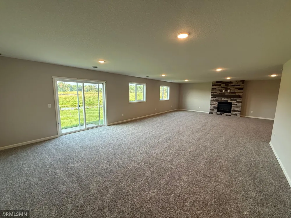 1691 Meadows Drive NE East Bethel, MN 55011