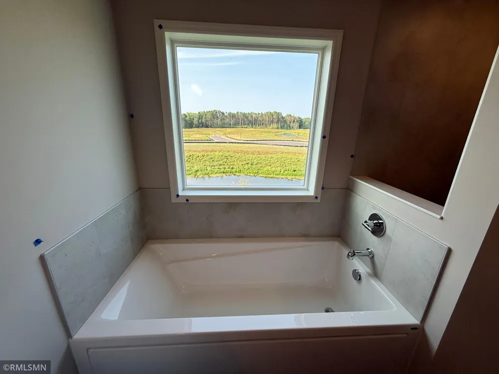 1691 Meadows Drive NE East Bethel, MN 55011