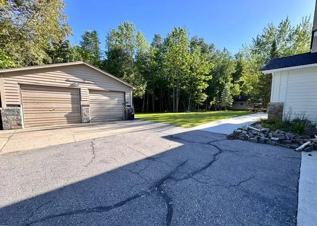 305 Shorewood Drive International Falls, MN 56649