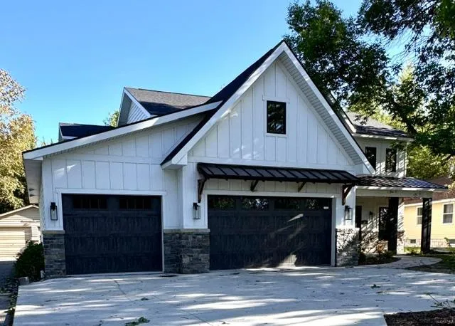 305 Shorewood Drive International Falls, MN 56649
