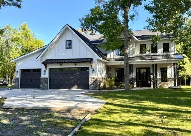 305 Shorewood Drive International Falls, MN 56649