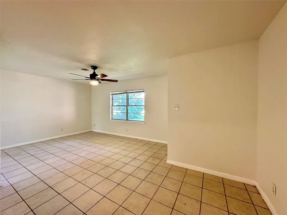 5720 Parwill Street #1 Houston, TX 77081