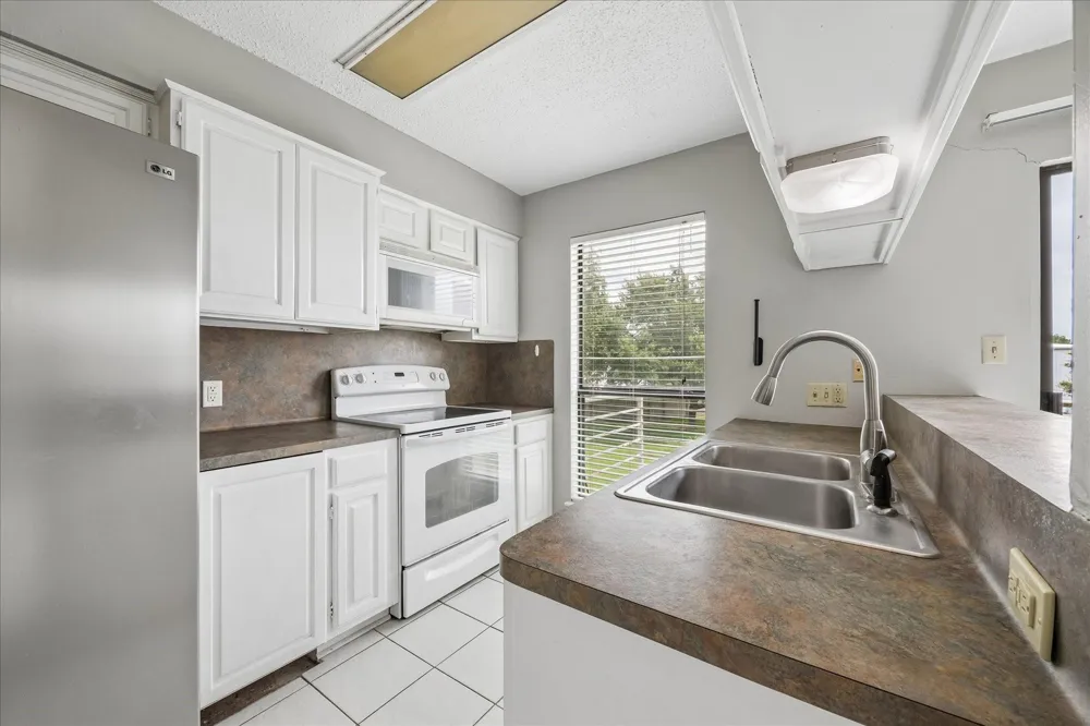 30 Lakewood Lane #30 Seabrook, TX 77586