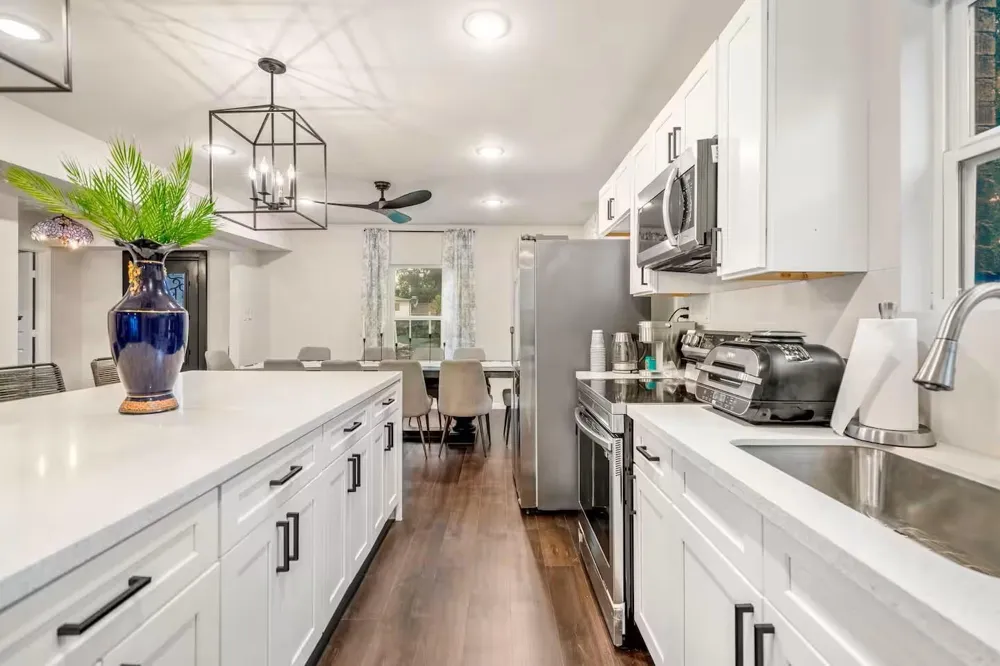 3741 Charleston Street Houston, TX 77021
