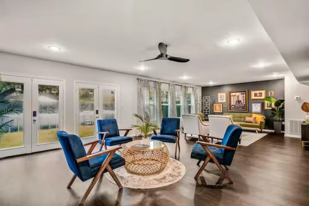 3741 Charleston Street Houston, TX 77021
