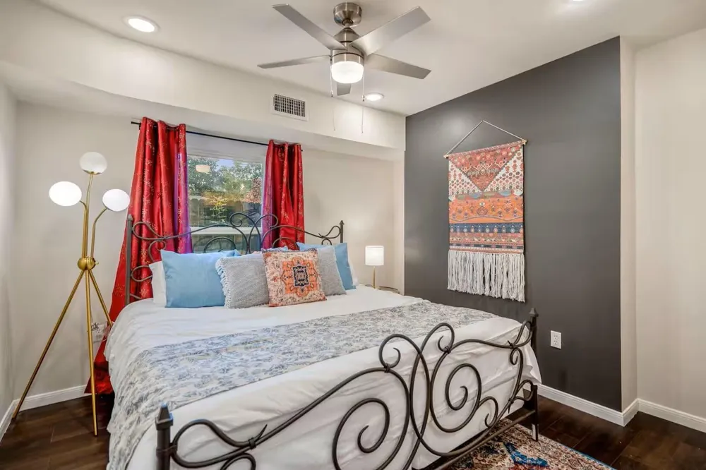3741 Charleston Street Houston, TX 77021