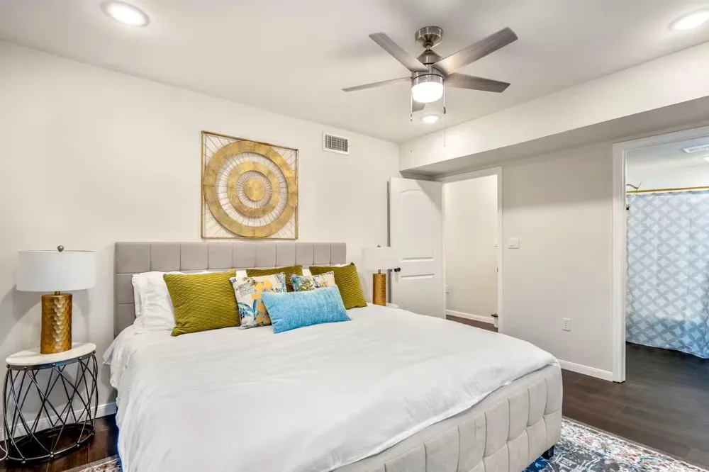 3741 Charleston Street Houston, TX 77021