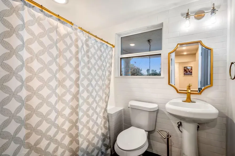 3741 Charleston Street Houston, TX 77021