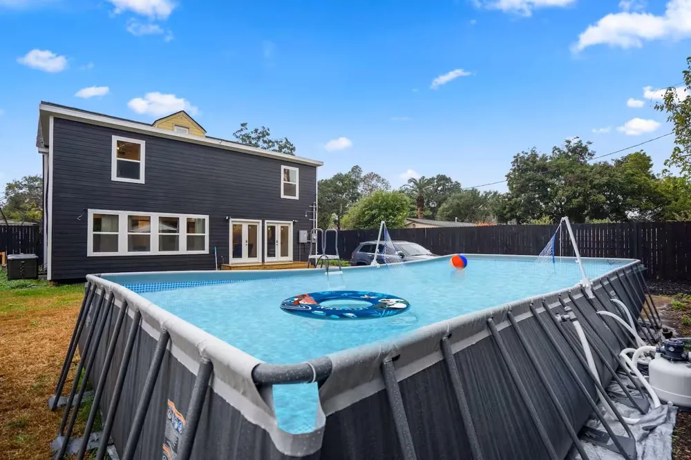 3741 Charleston Street Houston, TX 77021