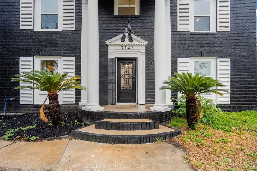 3741 Charleston Street Houston, TX 77021