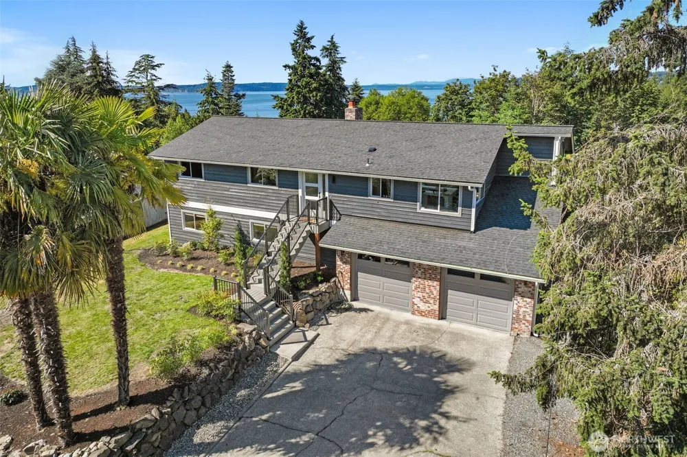 9100 Olympic View Drive Edmonds, WA 98026