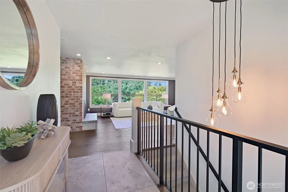 9100 Olympic View Drive Edmonds, WA 98026