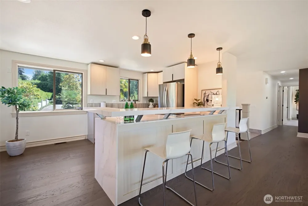 9100 Olympic View Drive Edmonds, WA 98026